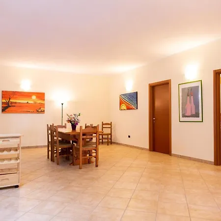 Vittoria Holiday home